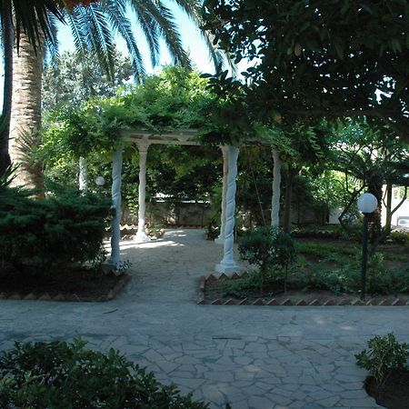 מראוזה Villa Speranza מראה חיצוני תמונה